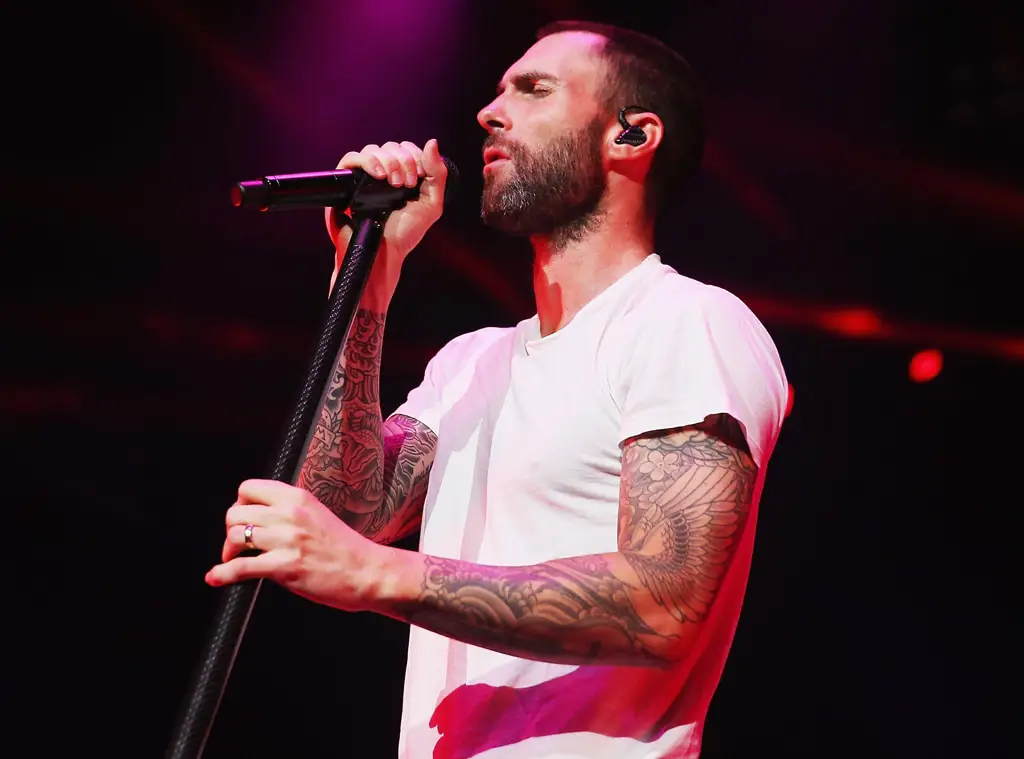 Foto Adam Levine, vokalis Maroon 5