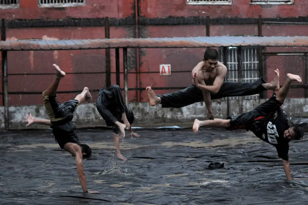 Iko Uwais sebagai Rama dalam film The Raid 2