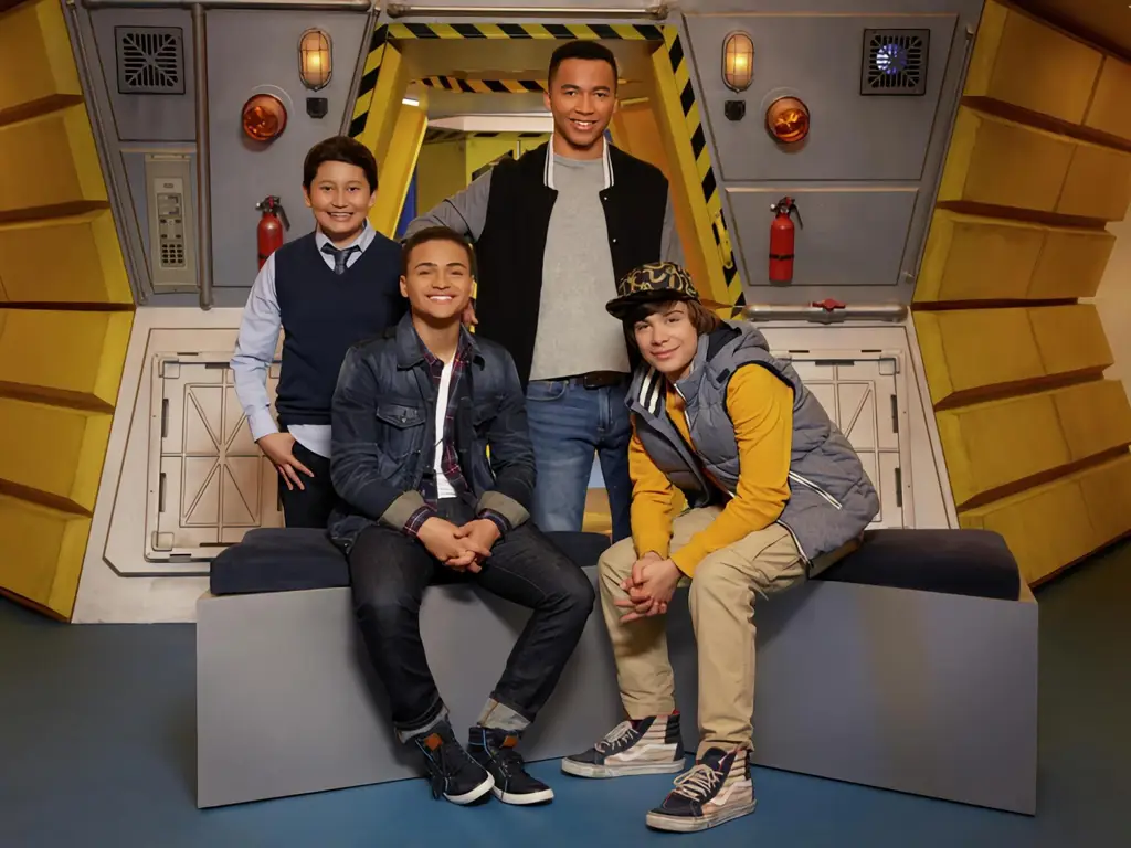 Adegan aksi yang penuh dengan ketegangan dan kejutan Adegan aksi Mech X4 yang seru dan menegangkan