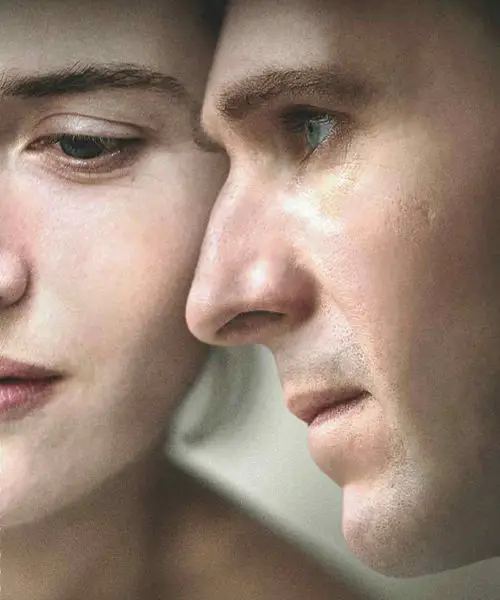 Kate Winslet dan Ralph Fiennes dalam film The Reader