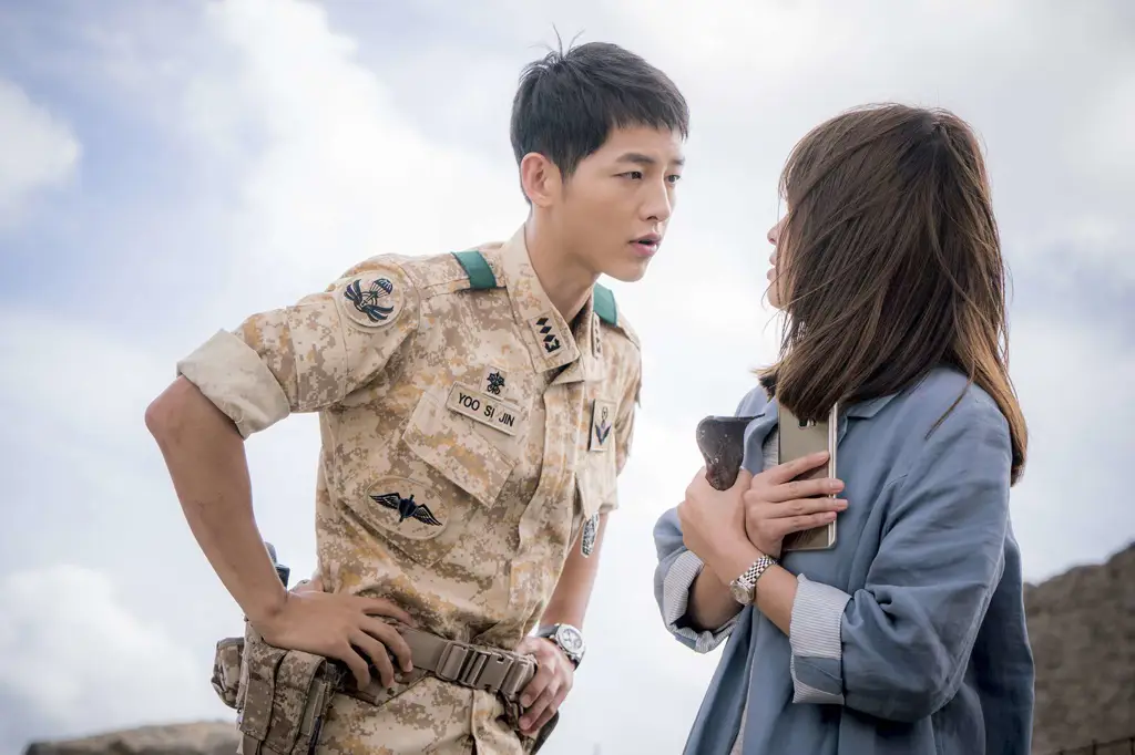 Gambar adegan kunci dari Descendants of the Sun episode 4