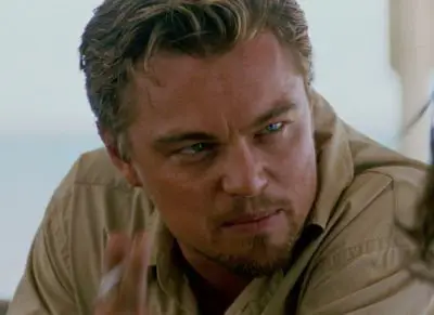 Leonardo DiCaprio dalam film Blood Diamond