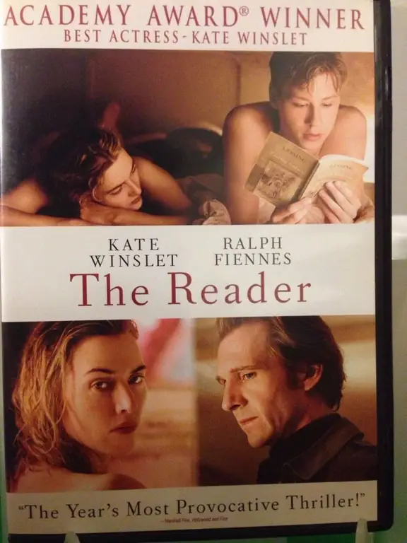 Adegan film The Reader yang menampilkan Kate Winslet dan Ralph Fiennes