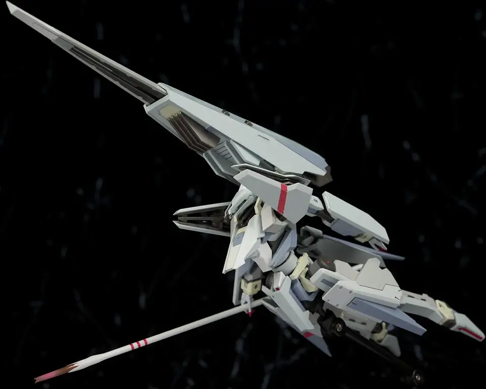 Pertempuran mecha dalam anime Sidonia no Kishi