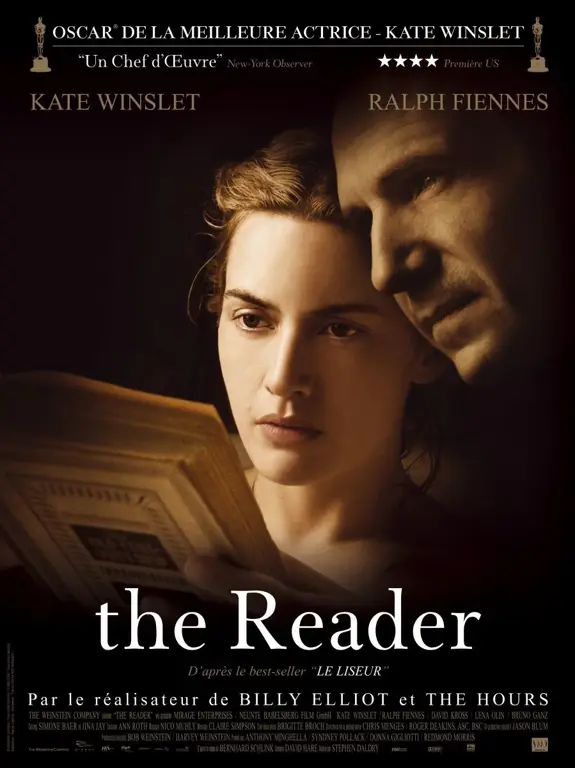 Kate Winslet dan Ralph Fiennes dalam film The Reader