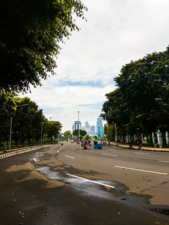 Jalanan di Bandar Selamat, Medan