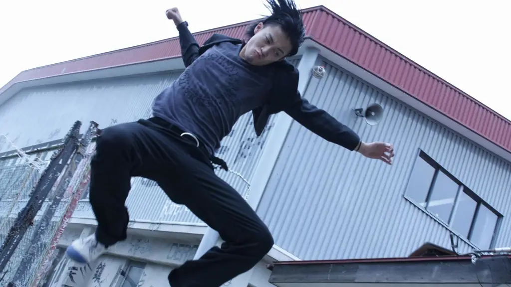 Adegan perkelahian seru dalam Crows Zero 2