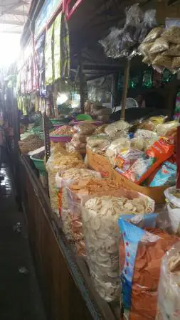 Pasar tradisional di Kecamatan Bandar Mataram