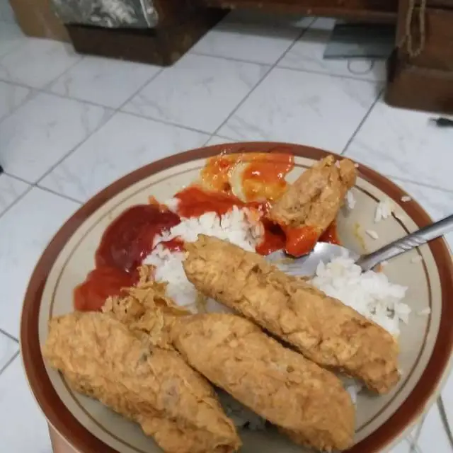 Berbagai macam produk makanan beku Indonesia