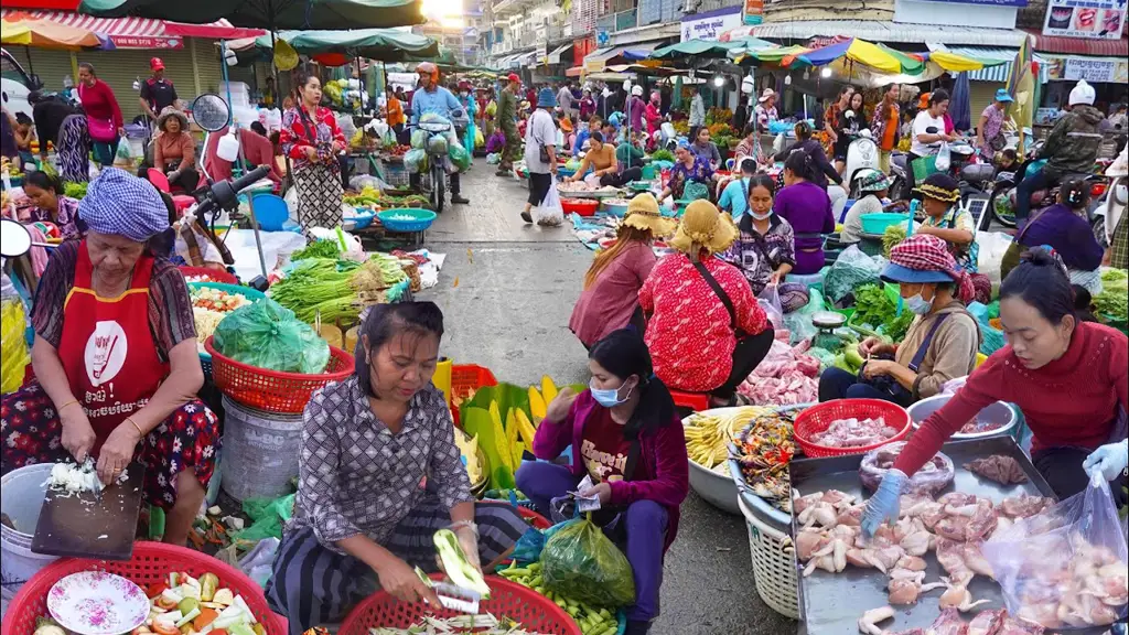 Pasar tradisional di Kamboja