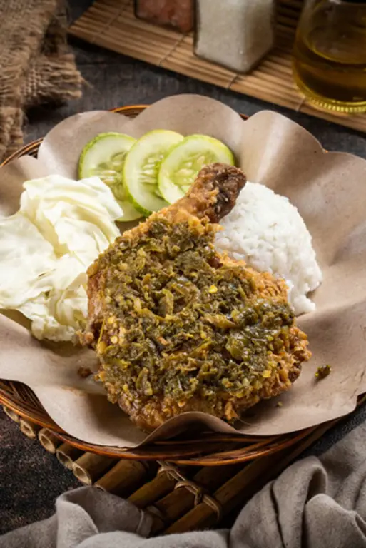 Berbagai macam menu ayam geprek di Bandar Lampung