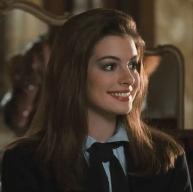 Anne Hathaway sebagai Mia Thermopolis