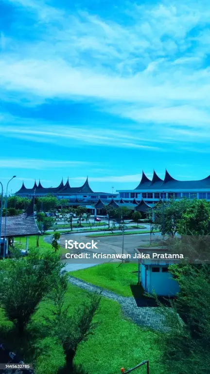 Arsitektur Bandar Udara Internasional Minangkabau