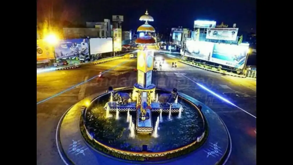 Pemandangan malam kota Bandar Lampung