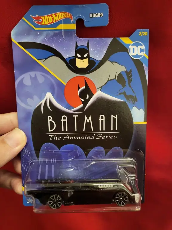 Mobil Hot Wheels Batmobile dari serial animasi Batman