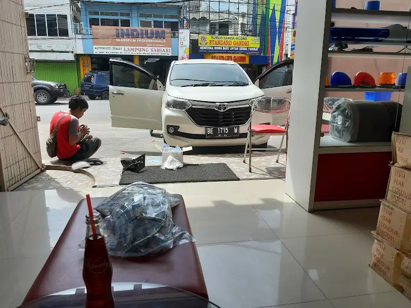 Gambar bengkel mobil di Bandar Lampung