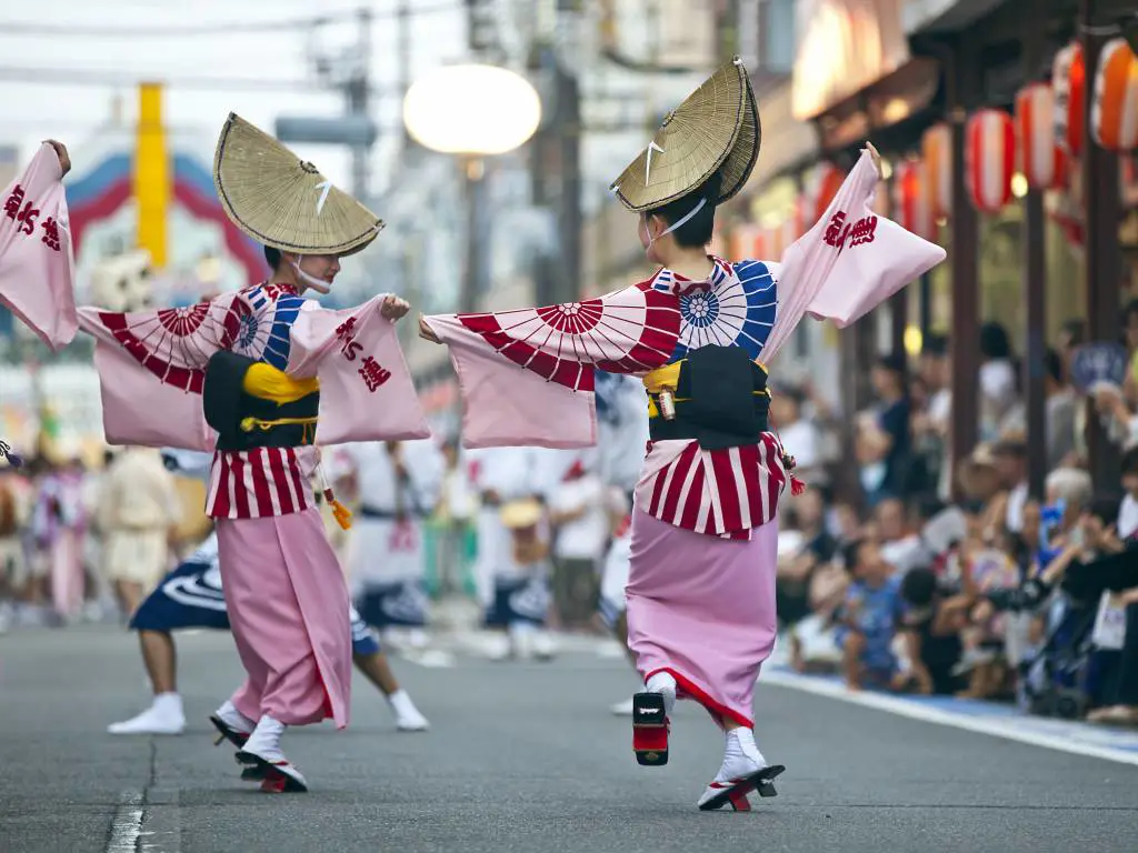 Gambar-gambar yang berkaitan dengan budaya Jepang