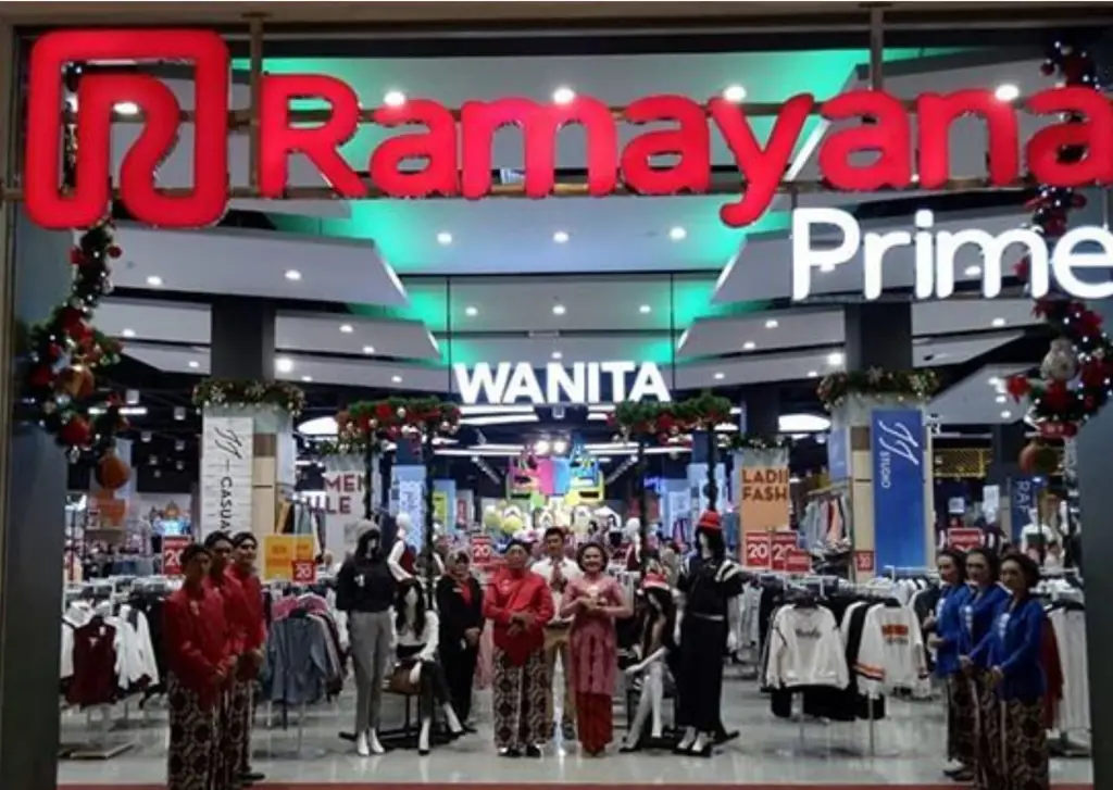 Gedung Ramayana Department Store di Bandar Lampung