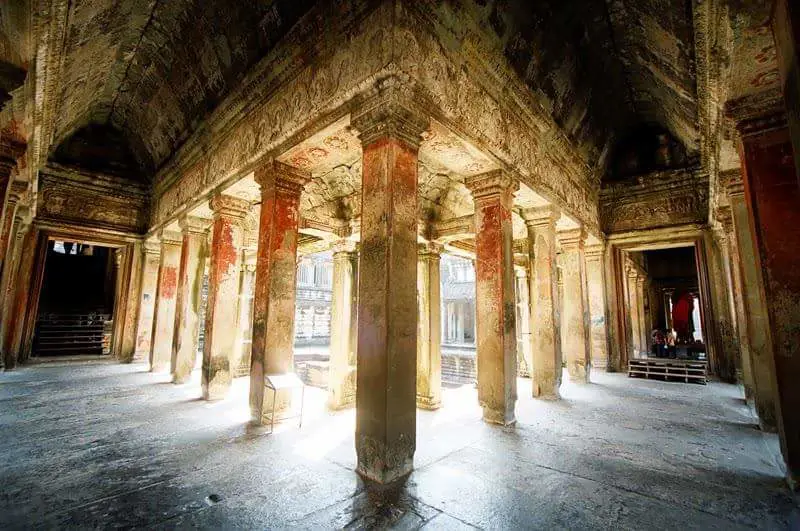 Gambar Candi Angkor Wat, salah satu ikon budaya Kamboja