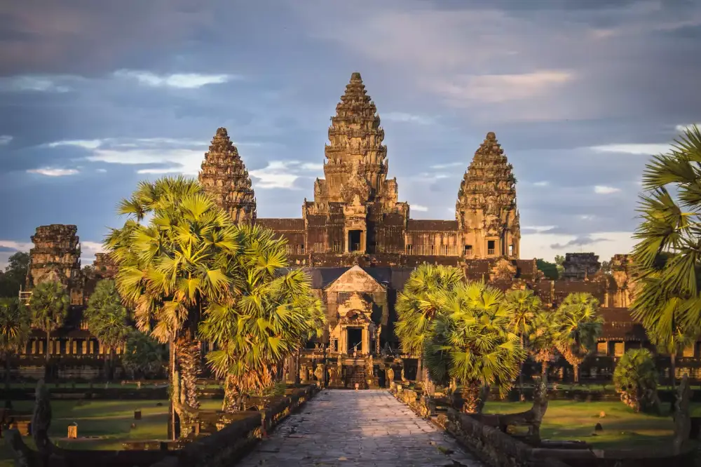 Gambar candi Angkor Wat