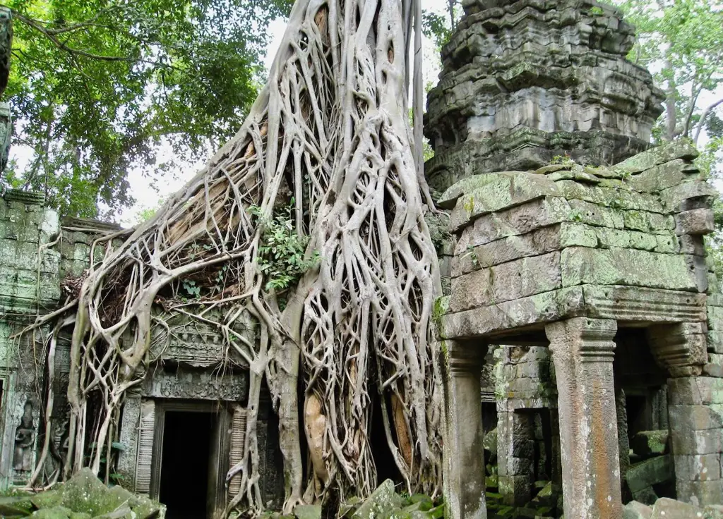 Gambar candi kuno Kamboja