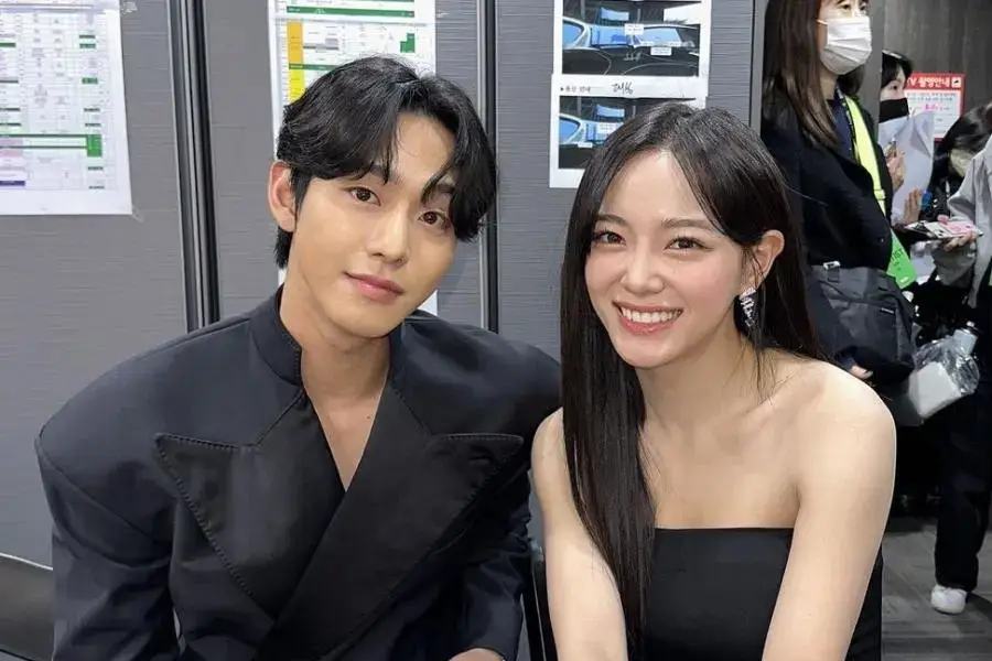 Ahn Hyo-seop dan Kim Se-jeong sebagai pemeran utama Business Proposal