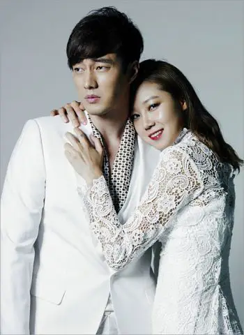 Foto Gong Hyo Jin dan So Ji Sub dalam drama The Master's Sun