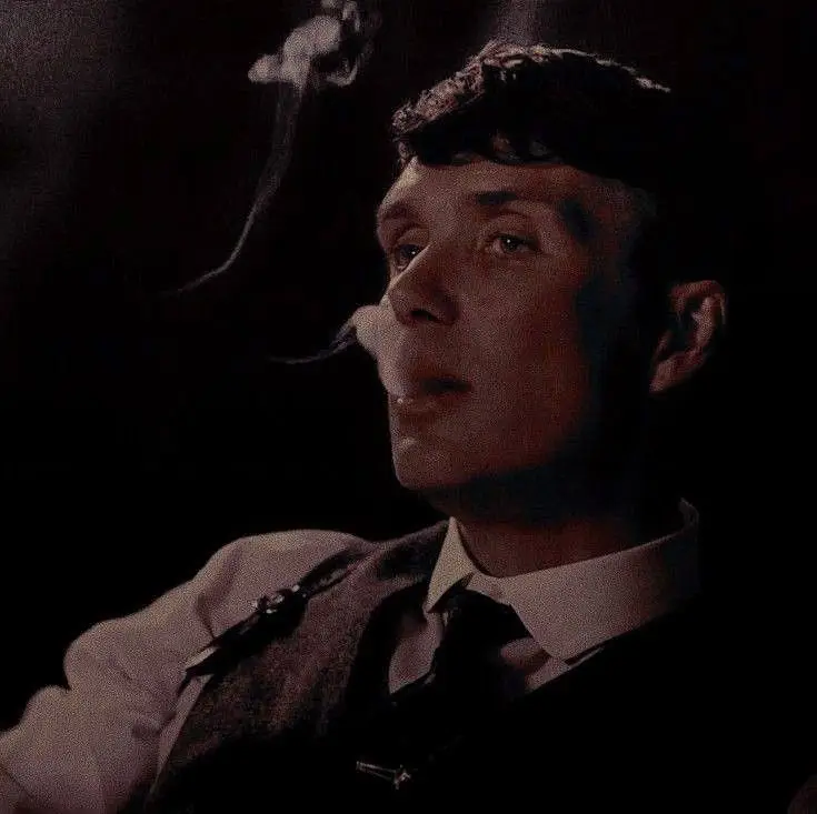 Cillian Murphy sebagai Tommy Shelby dalam Peaky Blinders