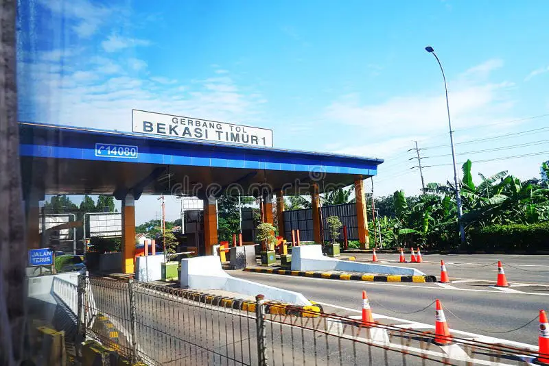 Gerbang Tol di Medan