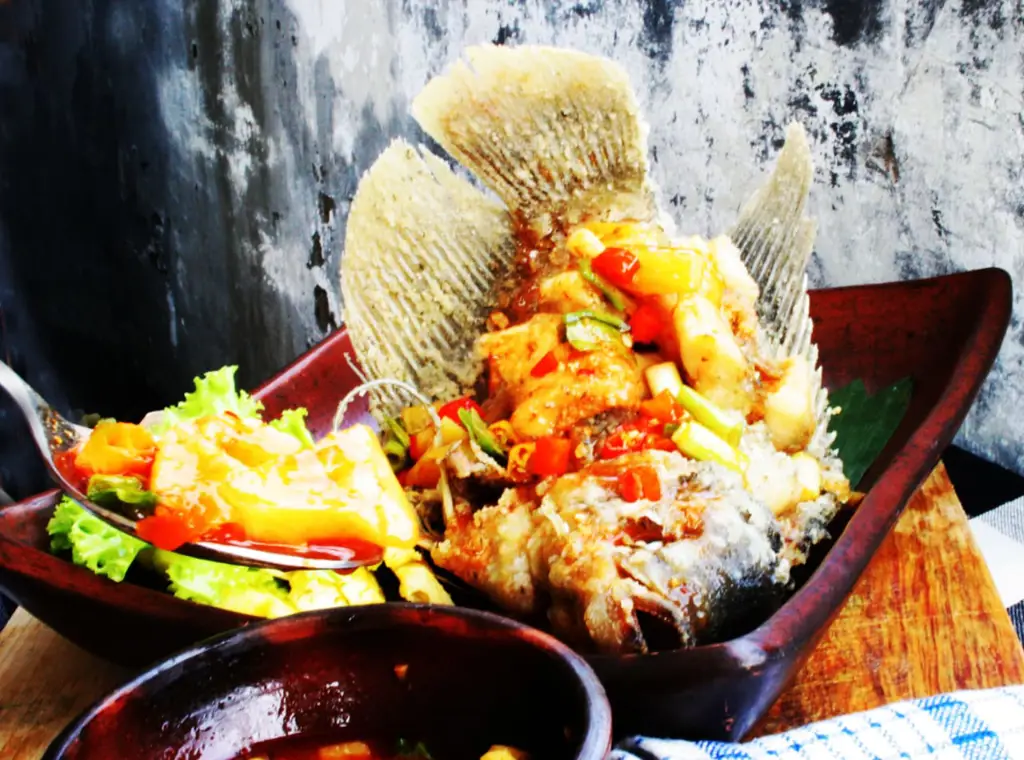 Makanan Jepang-Indonesia fusion