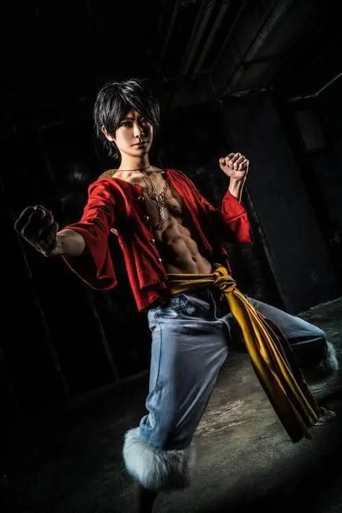 Cosplay Luffy dari One Piece