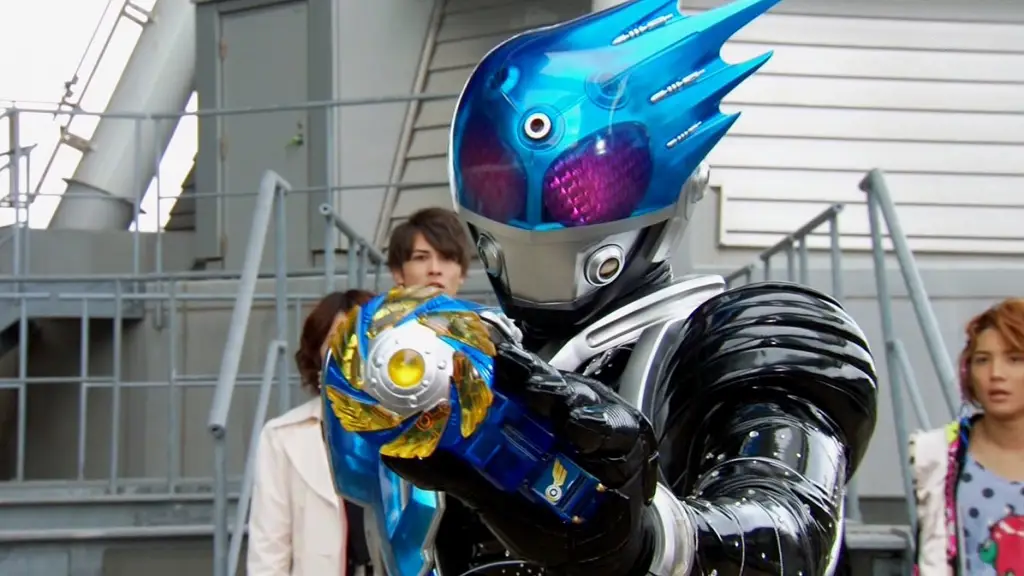 Gambar cuplikan adegan Kamen Rider Fourze episode 1