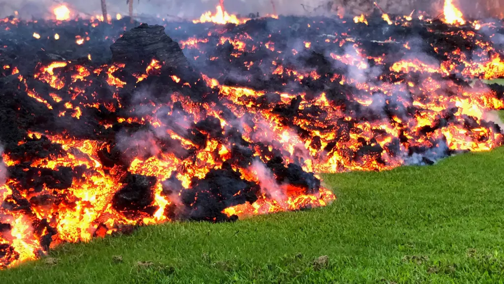 Gambar dampak letusan gunung berapi terhadap lingkungan