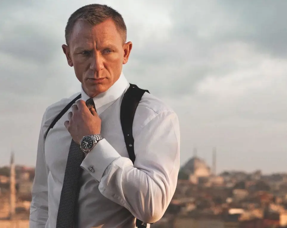 Gambar Daniel Craig sebagai James Bond dalam film Spectre