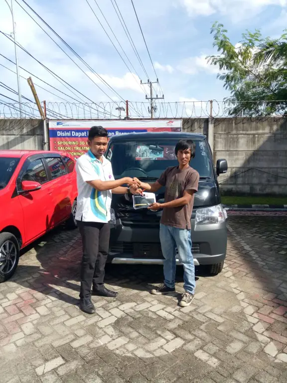 Showroom dealer Daihatsu di Bandar Lampung yang luas dan nyaman