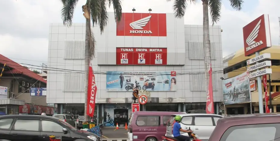 Gambar Dealer Honda di Bandar Lampung