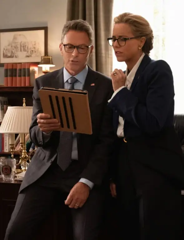 Potret Elizabeth McCord dalam Madam Secretary Season 6