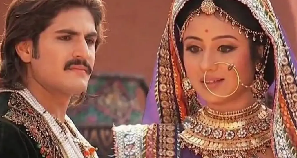 Adegan penutup episode 250 Jodha Akbar