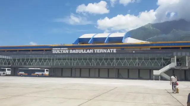 Gambar fasilitas di bandara Maluku Utara