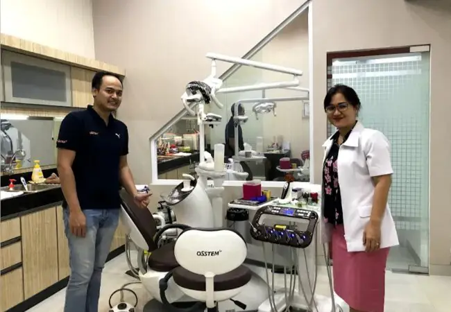 Klinik gigi modern di Bandar Lampung