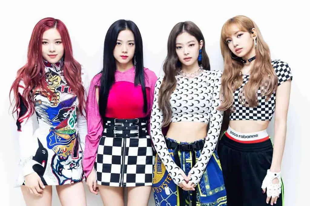 Blackpink dan para pemain Running Man bersama-sama