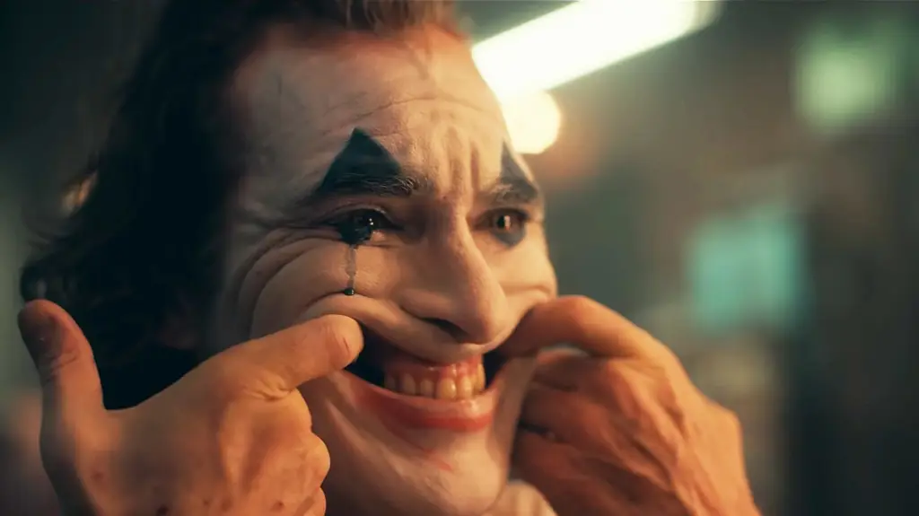 Joaquin Phoenix sebagai Joker