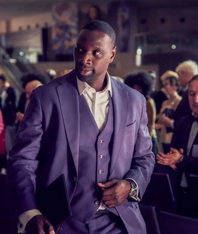 Omar Sy sebagai Assane Diop