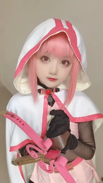 Cosplay anime gadis lucu