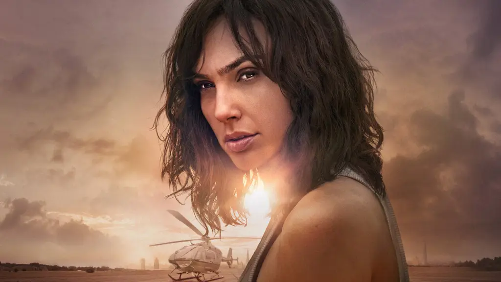 Gal Gadot sebagai Rachel Stone dalam film Heart of Stone