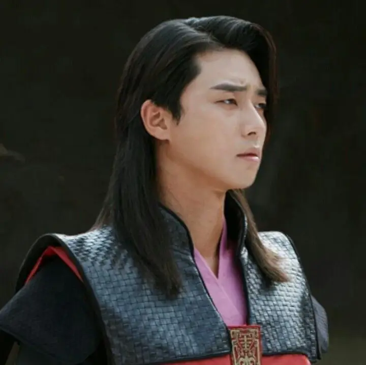 Park Seo Joon dalam drama Hwarang