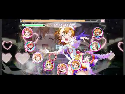 Gambar gameplay Love Live! School Idol Festival yang menarik.