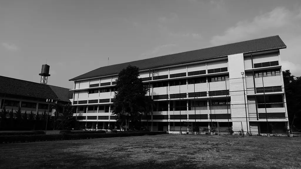 Gambar gedung SMA Negeri 1 Bandar