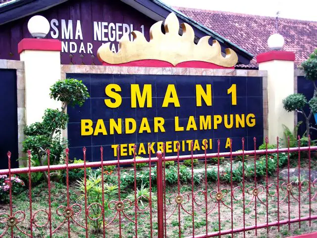 Gambar gedung SMA Negeri 1 Bandar