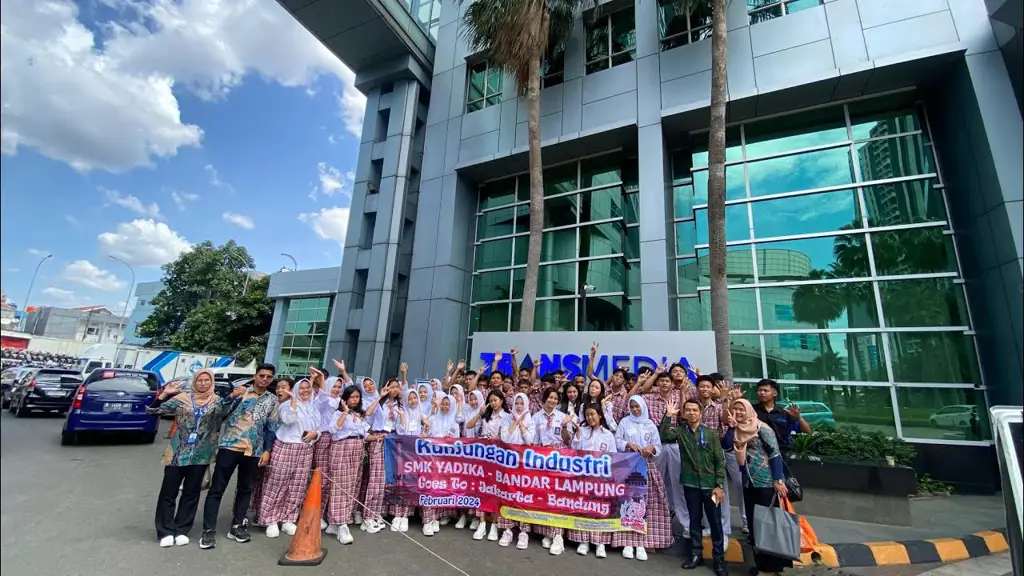 Gedung SMK Yadika Bandar Lampung